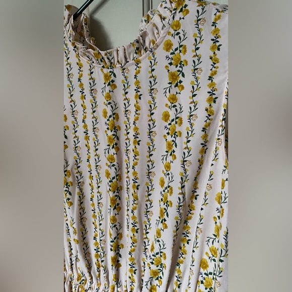 Floral Maxi Dress - Picture 3 of 6